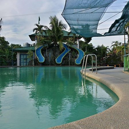 Bulacan Villa Del Carmen Resort And Restaurant المظهر الخارجي الصورة
